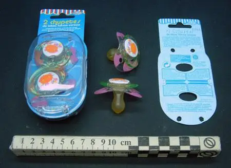 Latex soothers "cherry shape and anatomical shape" 