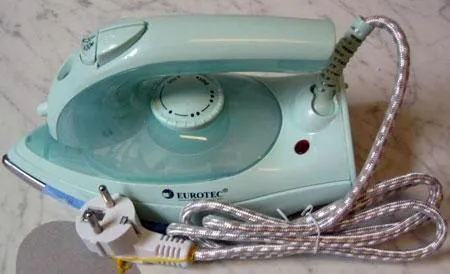 Electrical steam iron "EUROTEC"