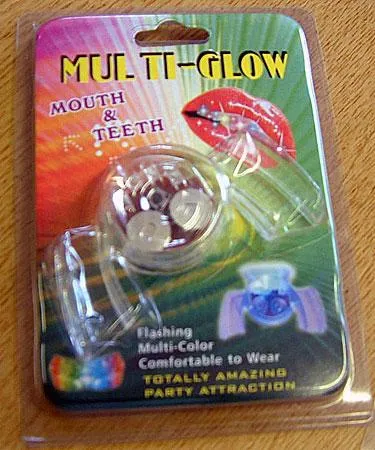 Flashing Multi-glow mouth and teeth
