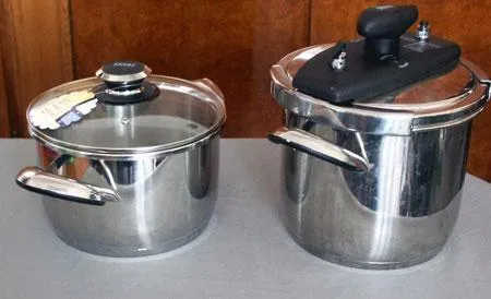 Pressure cooker made of stainless steel “BREMI International”