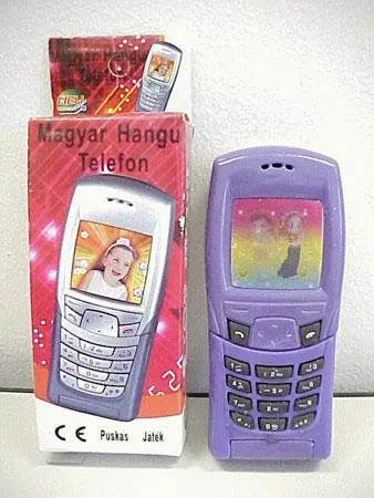 Toy mobile phone with sound in Hungarian