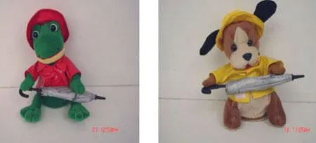 Dog & frog shaped soft toys producing sounds