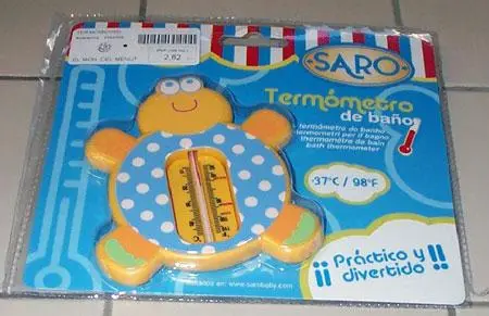 Tortoise-shaped bath thermometer “Saro” and “Practical and fun”