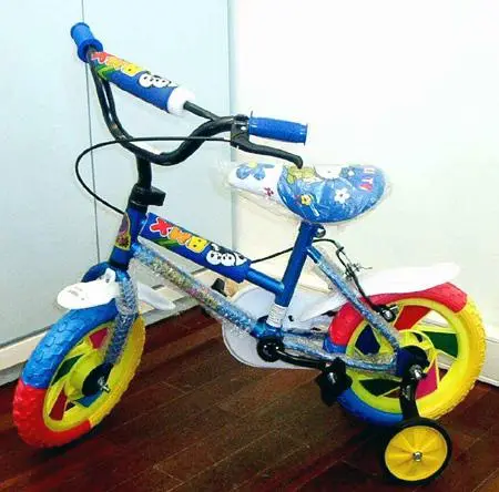 Infant bicycle toy “Efepina” 