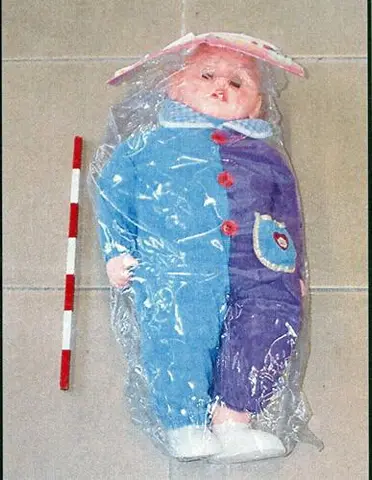 Кукла, издающая звуки