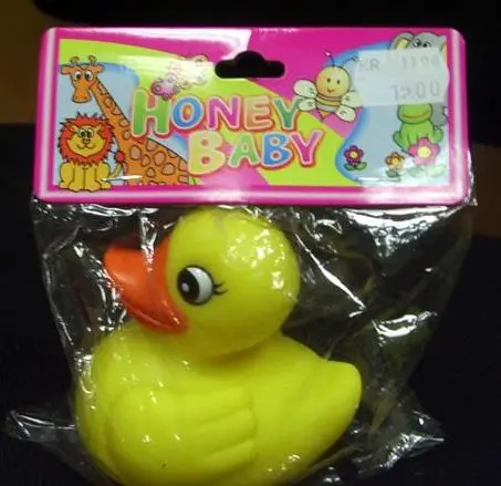 Пищащая игрушка в форме утки «Yellow Duck»