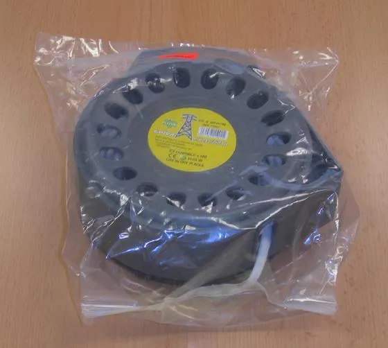 5 M 1500W extension lead on reel
