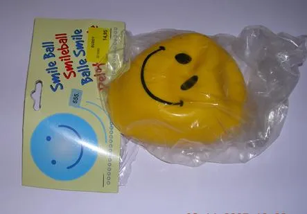 Пластиковый мяч - Smile ball