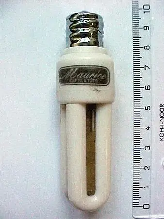 Novelty gas lighter in the shape of a self-ballasted compact fluorescent lamp “Maurice Gif