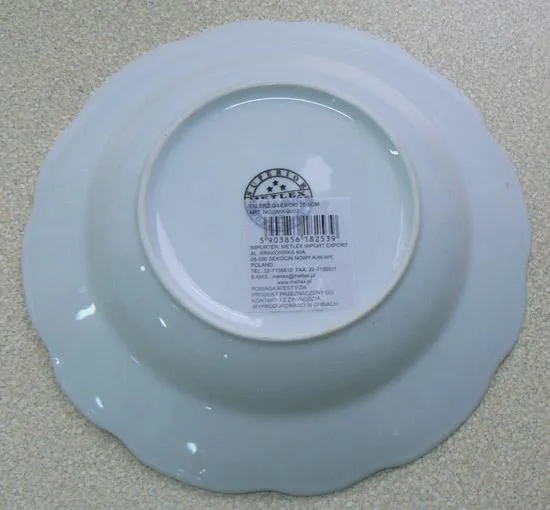 Soup plate.