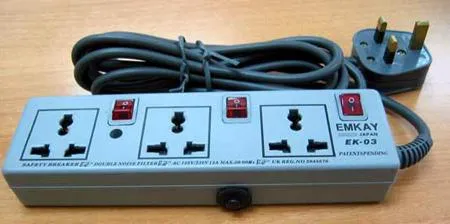 Three sockets extension cord “Emkay”