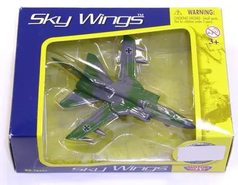 Пластиковая игрушка-самолёт «Sky Wings»