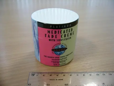 Лечебный осветляющий крем Medicated Fade Crème с солнцезащитным фильтром
