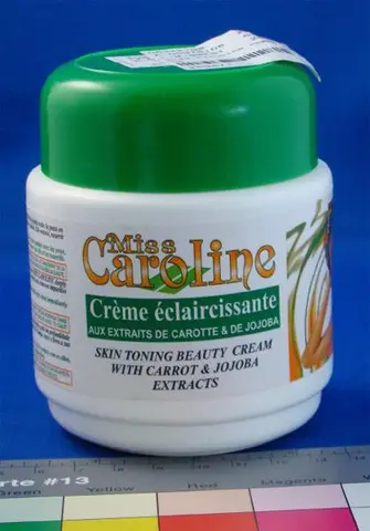 Осветляющий гель - Miss Caroline Crème éclaircissante
