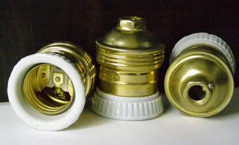 Lamp holder