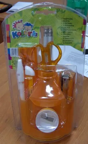 The product consists of several pieces including an organizer