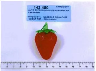 Car air freshener - strawberry