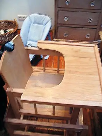 Child high chair "Péricles" with removable desk 
