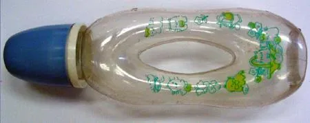 Feeding bottle “Xi De Bao” 