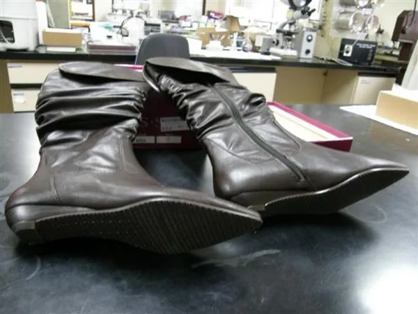 Ladies' boots