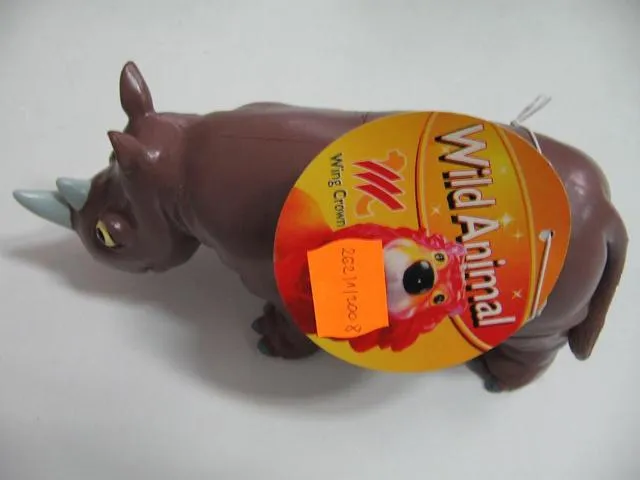 Игрушка-носорог - Wild animal