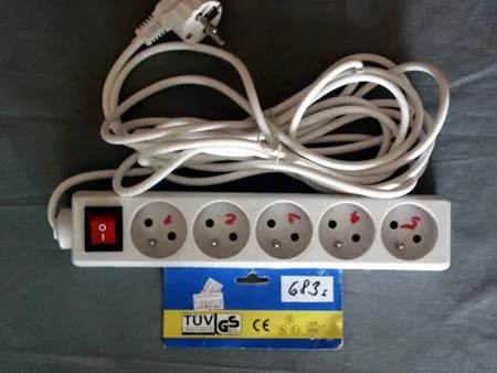 Rewirable plug and socket-outlet of cord extension set 