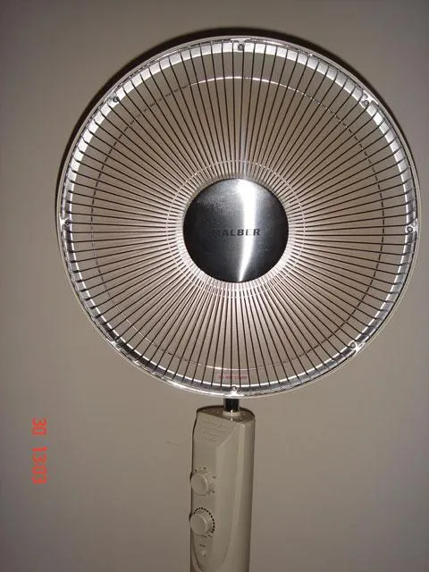 Электрический галогенный обогреватель - Infrared Heater