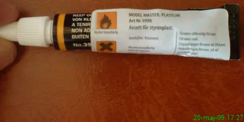 Клей для пластика - Model master, Plastlim
