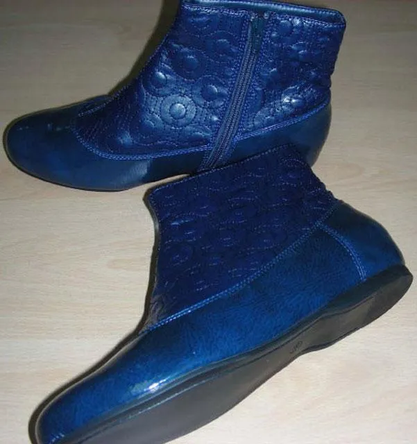 Женские сапоги