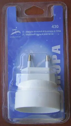 Переходник для вилки - Adaptador del enchufe de la corriente ALTERNA