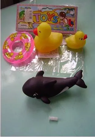 Squeaky toys "TOYS" - Duck