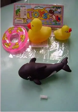 Пищащие игрушки «TOYS» - утка