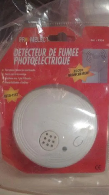 Датчик дыма - Détecteur de Fumée Photoélectrique