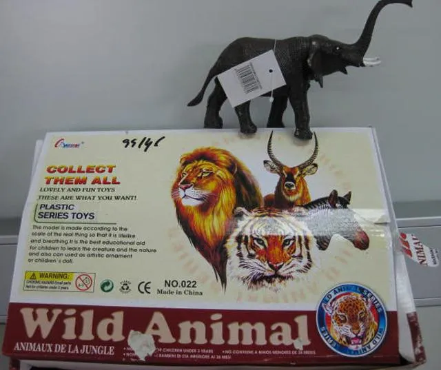 Пластиковые животные - Animaux de la jungle