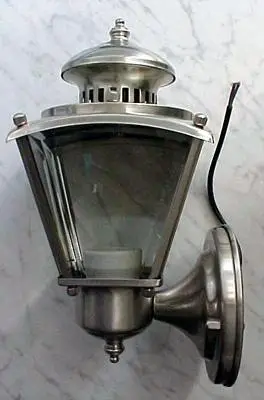 Outdoor luminaire Type/model: MB 310-1