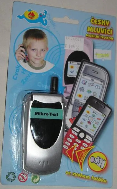 Игрушечный мобильный телефон - Cesky mluvící mobilní telefon