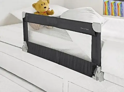 Bed guard
