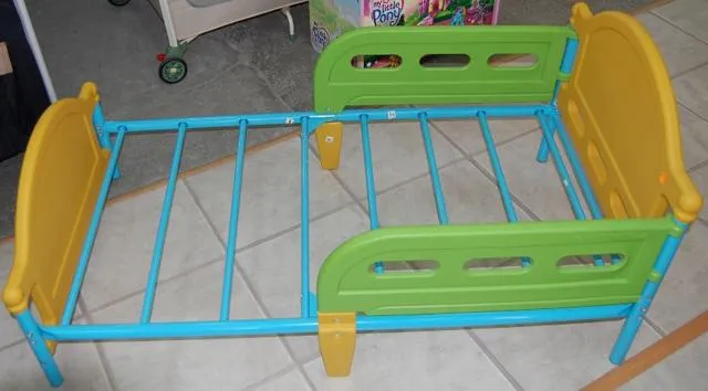 Детская кровать - Toddler Bed