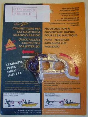 Quick release snap hook for kitesurfing "KONG"; offered in the INTERMER catalogue