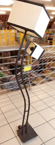 Floor lamp