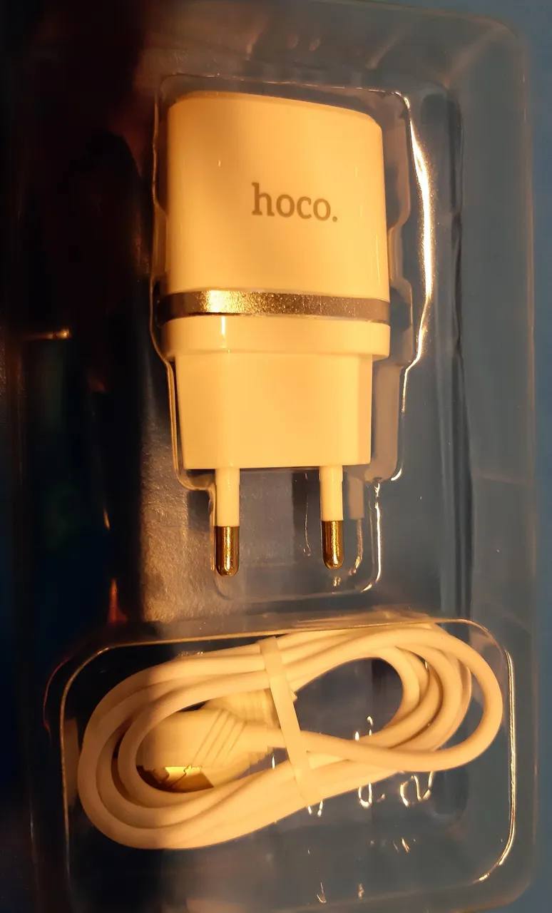 USB-зарядное устройство