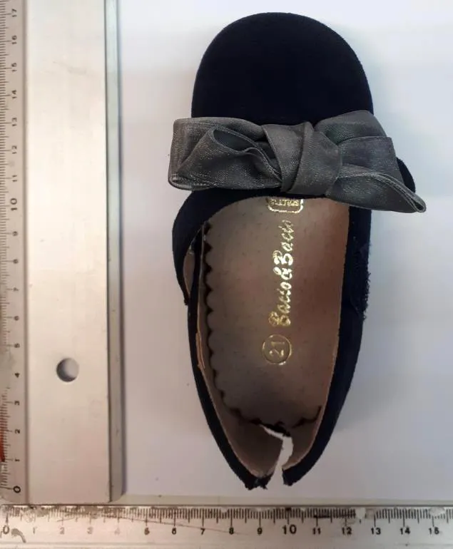 Girls’ shoes