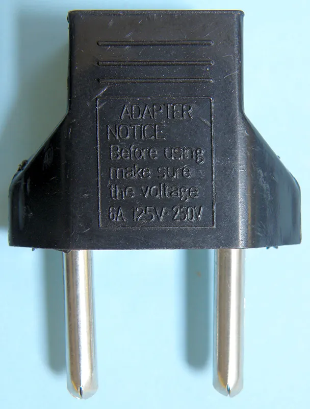 Travel adaptor