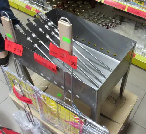 Foldable barbecue