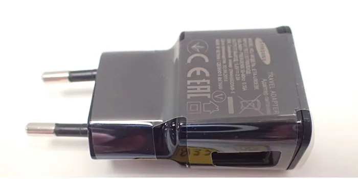 USB-зарядное устройство