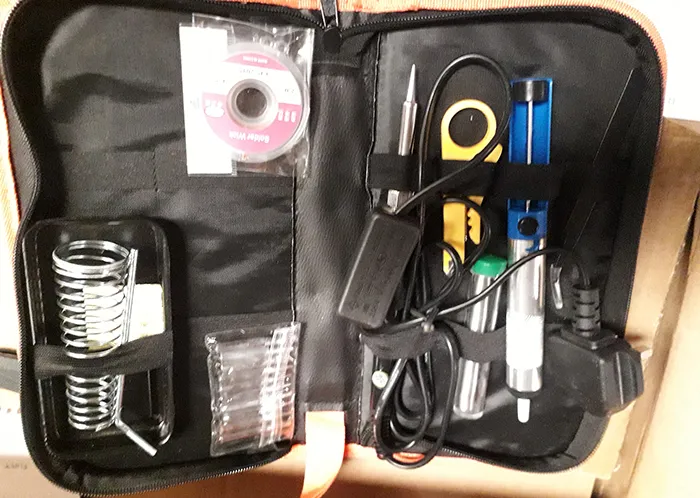 Soldering iron kit