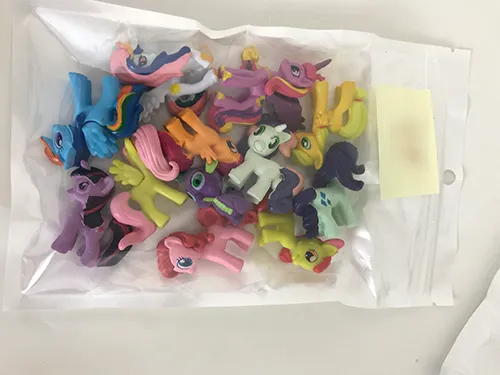 Plastic toy set
