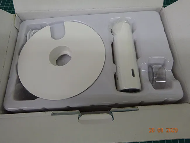 Portable UV lamp