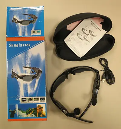 Sun glasses with bluetooth