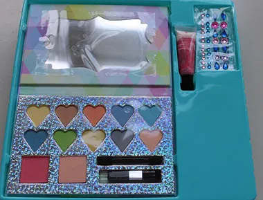 Toy make-up set